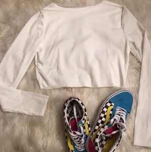 Brand New Modern Crop top !!